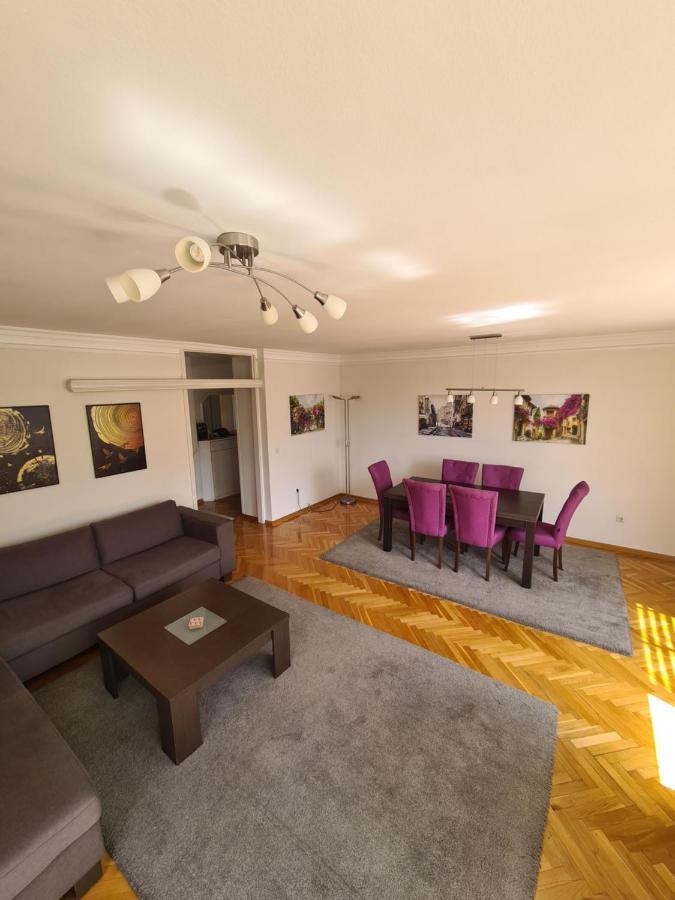 Walnut Apartment - Private Garage Saraievo Exterior foto
